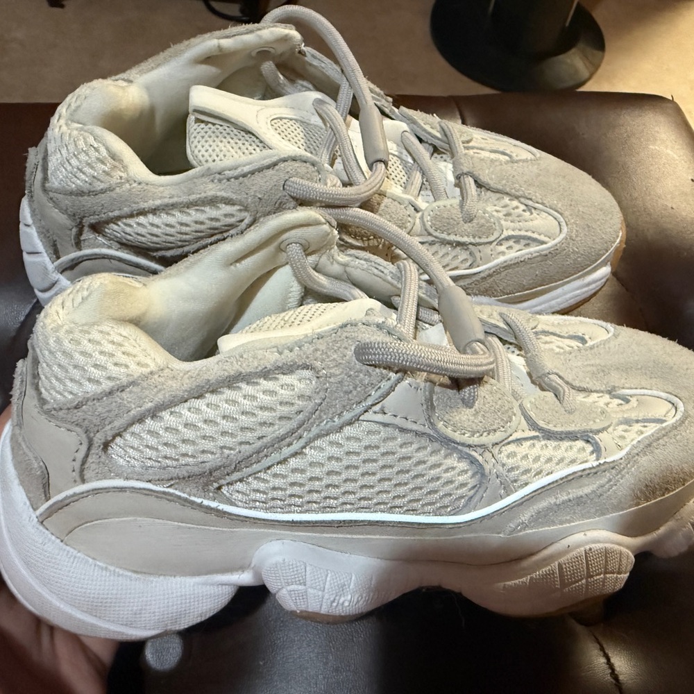 Yeezy 500 “Stone Salt”